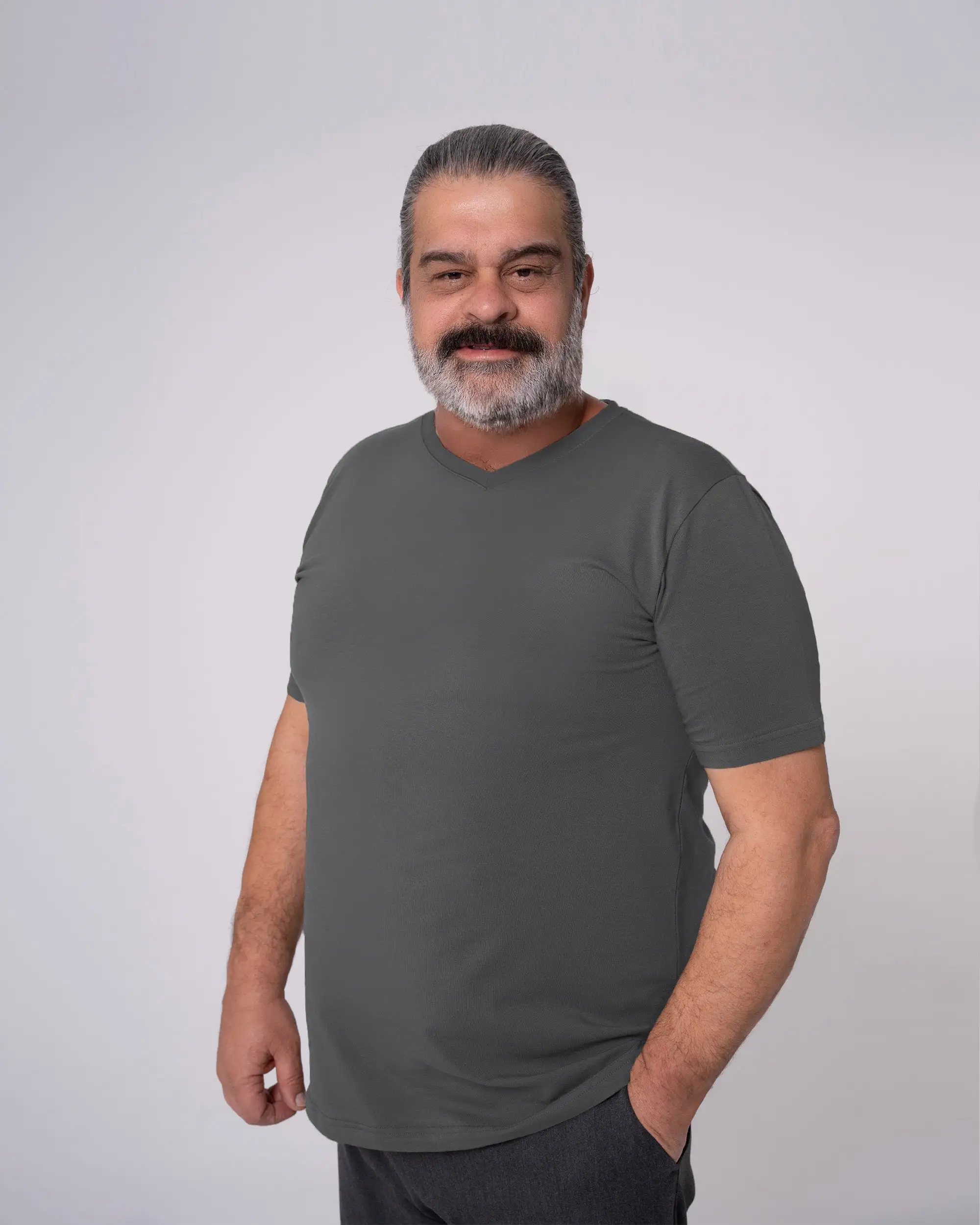 Antrasit V Yaka Tişört - Image 9