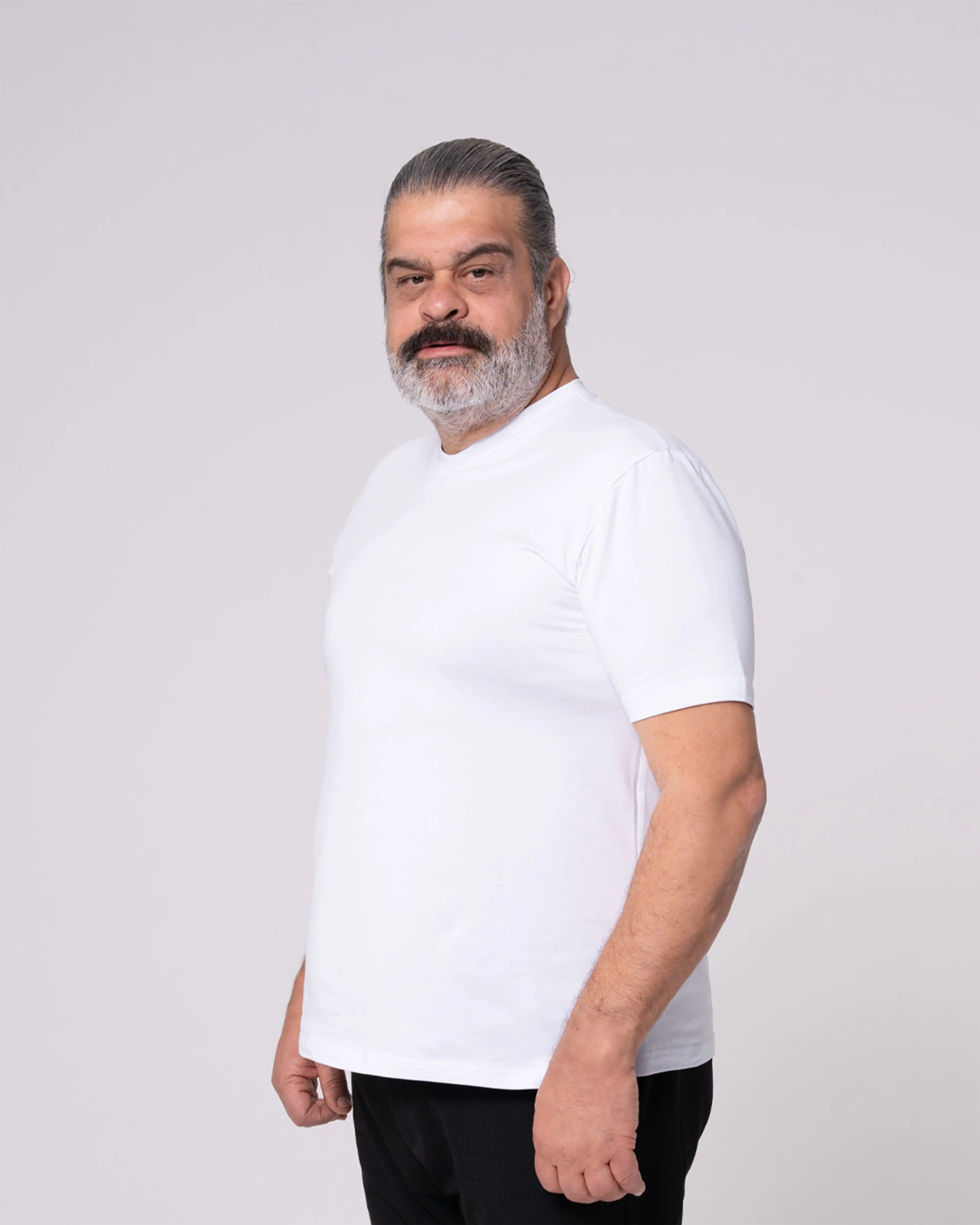 Beyaz Bisiklet Yaka Tişört - Image 8