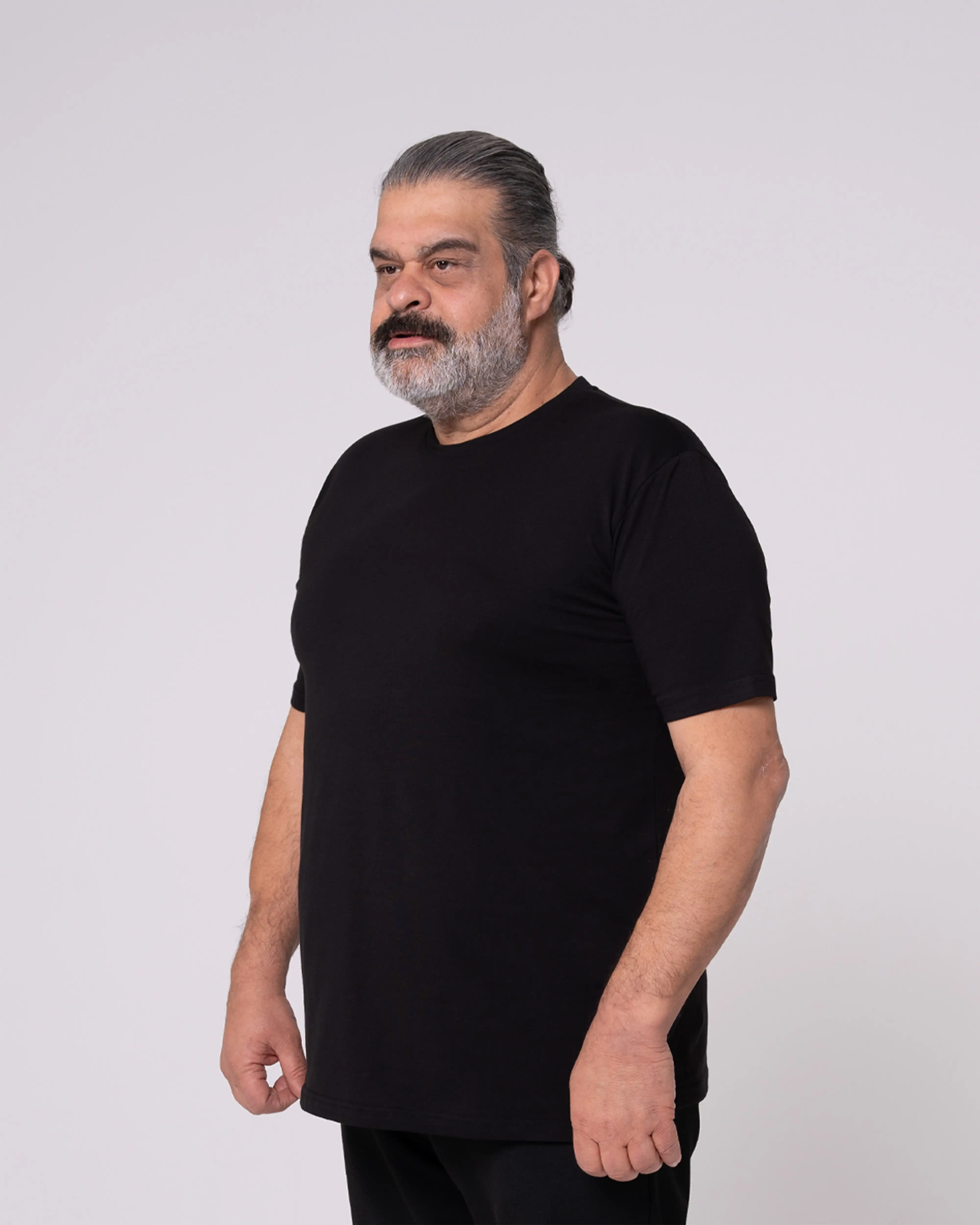 Siyah Bisiklet Yaka Tişört - Image 9