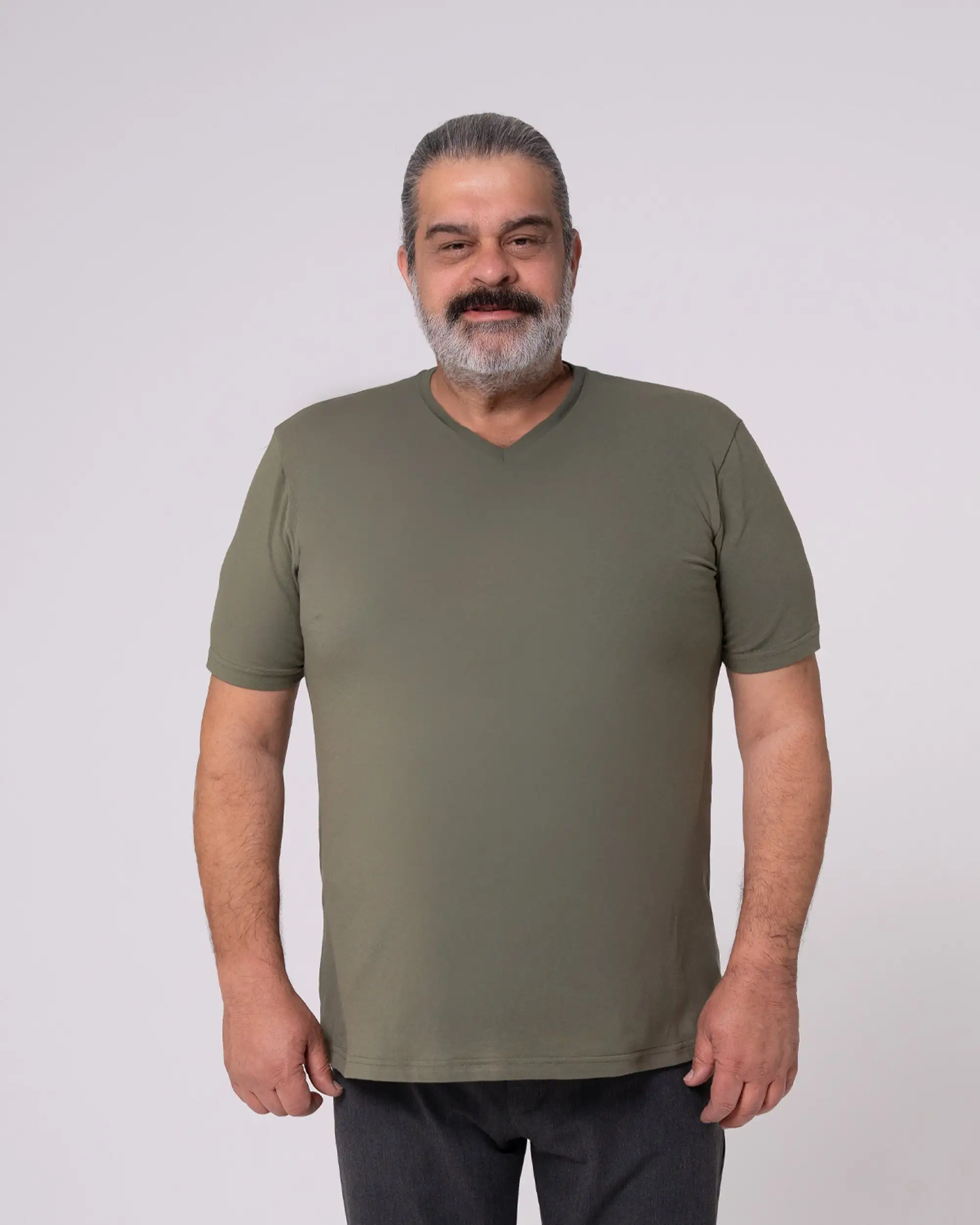 Haki V Yaka Tişört - Image 9