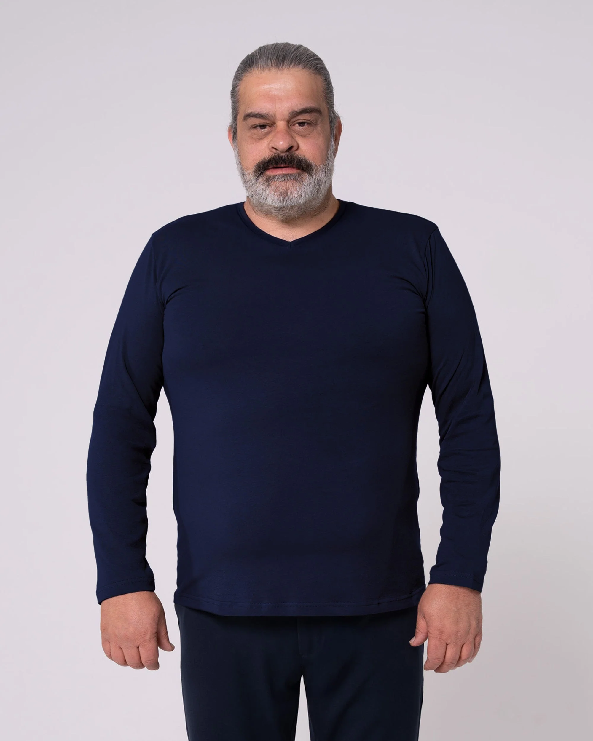 Lacivert Uzun Kollu V Yaka Tişört - Image 9