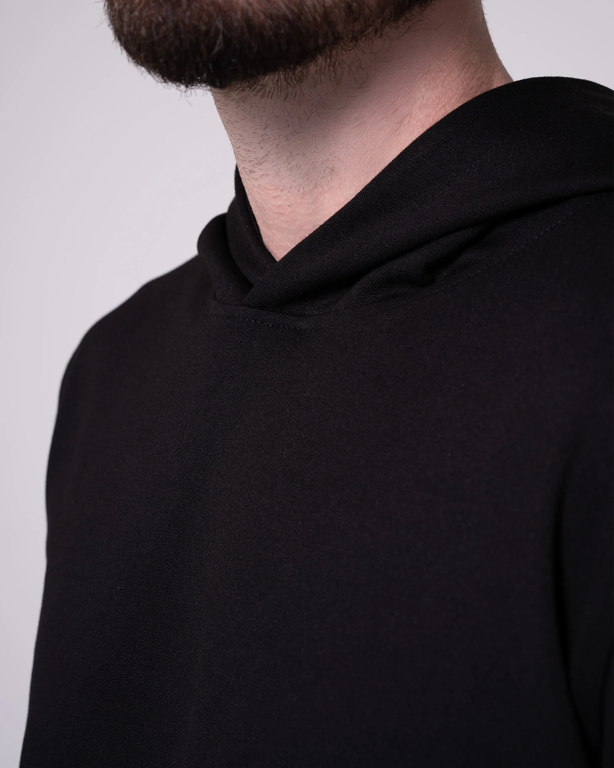 Siyah Kapüşonlu Sweatshirt - Image 6